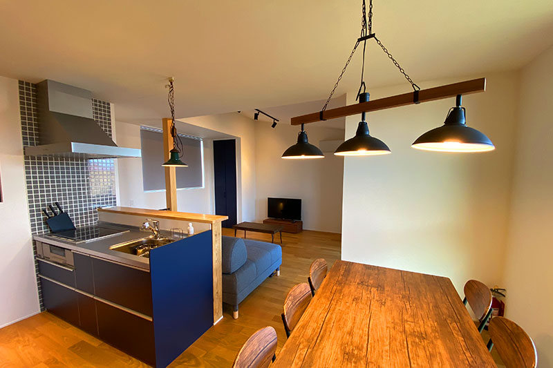 HTML5 Bootstrap Template by colorlib.com